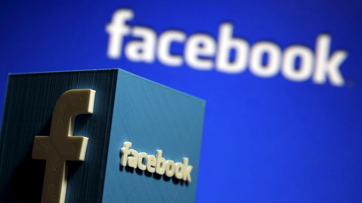 Facebook delays office re-opening to January 2022